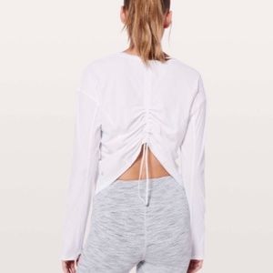 Lululemon On Pace LS - White - Size 6